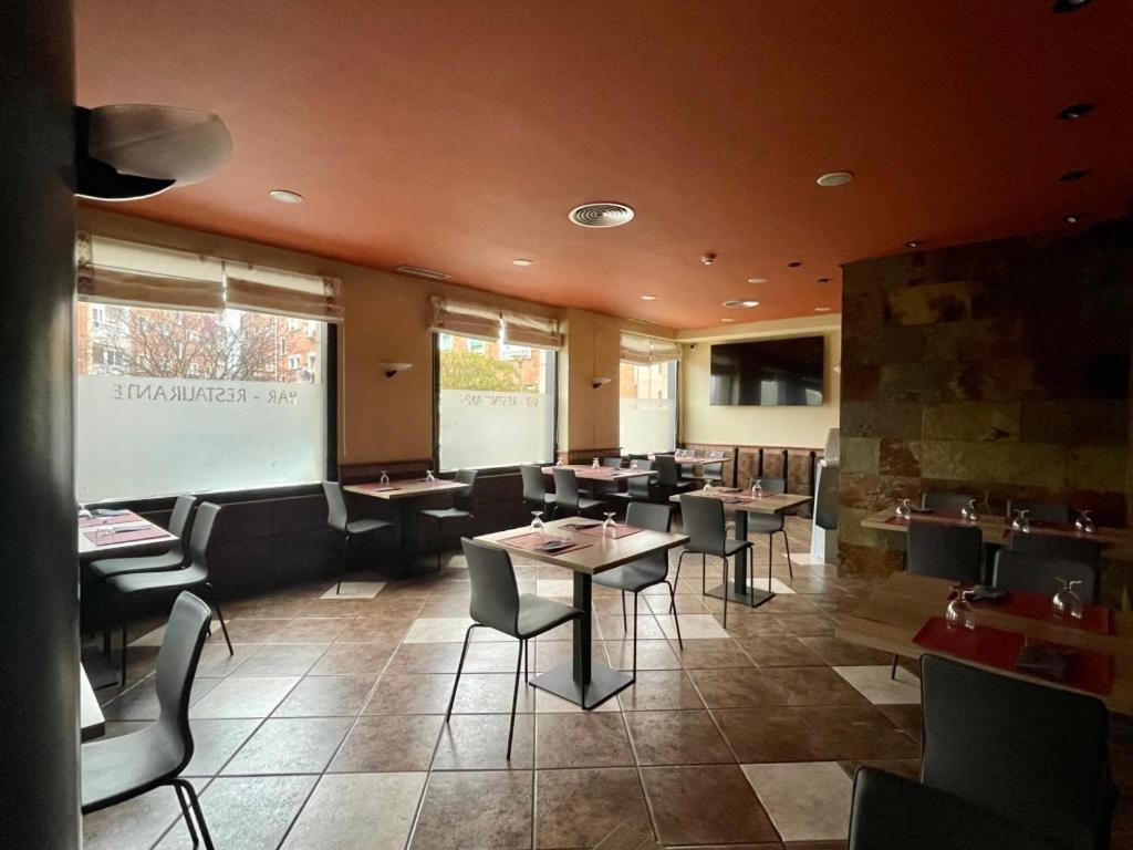 Hotel Yerri エステーリャ エクステリア 写真
