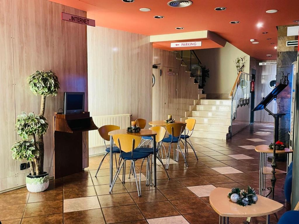 Hotel Yerri エステーリャ エクステリア 写真