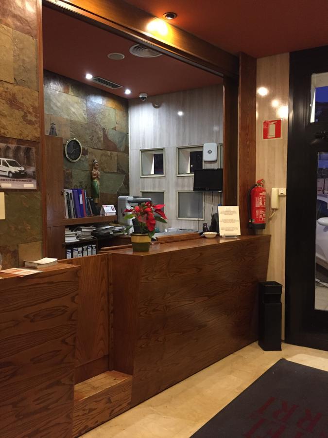 Hotel Yerri エステーリャ エクステリア 写真